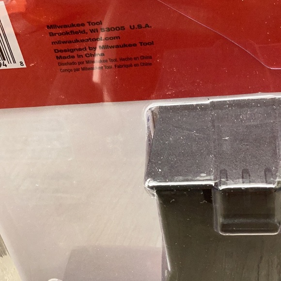 Milwaukee 49-90-2342 M18 / M28 Hammervac Dust Extractor Box Lid w/ HEPA Filter - Picture 5 of 5